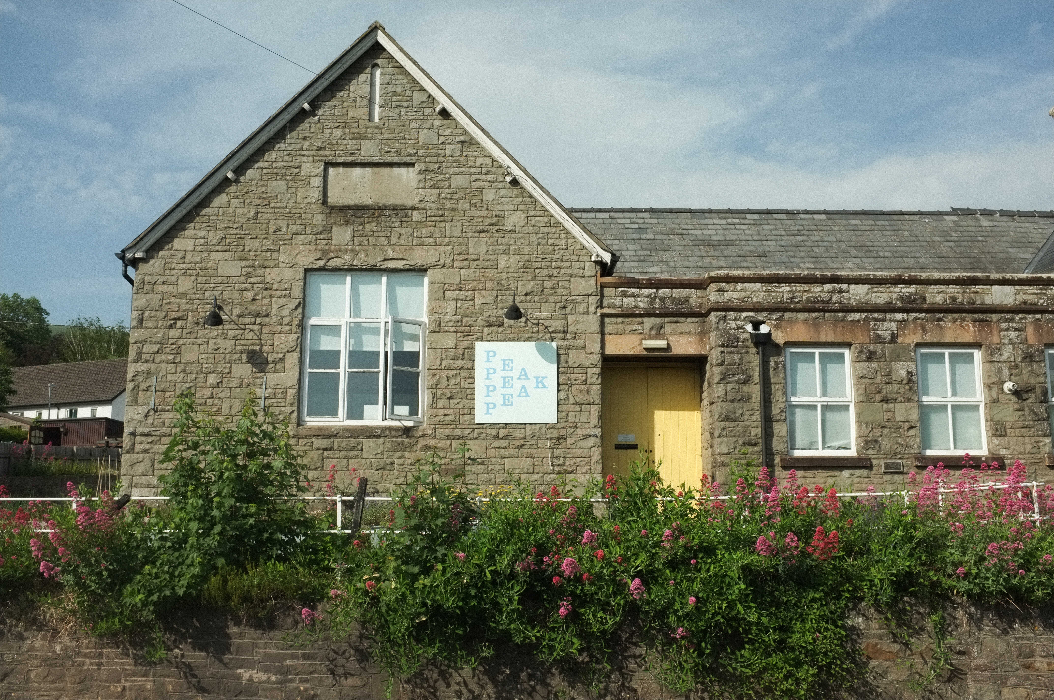 2026_wales/2026_wales_00015.jpg